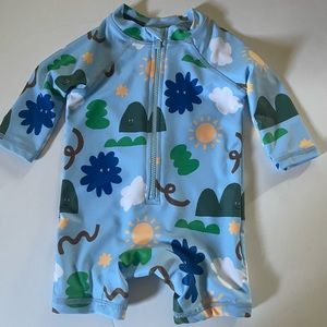 Baby boys size 0-3 months Rashguard swimsuit